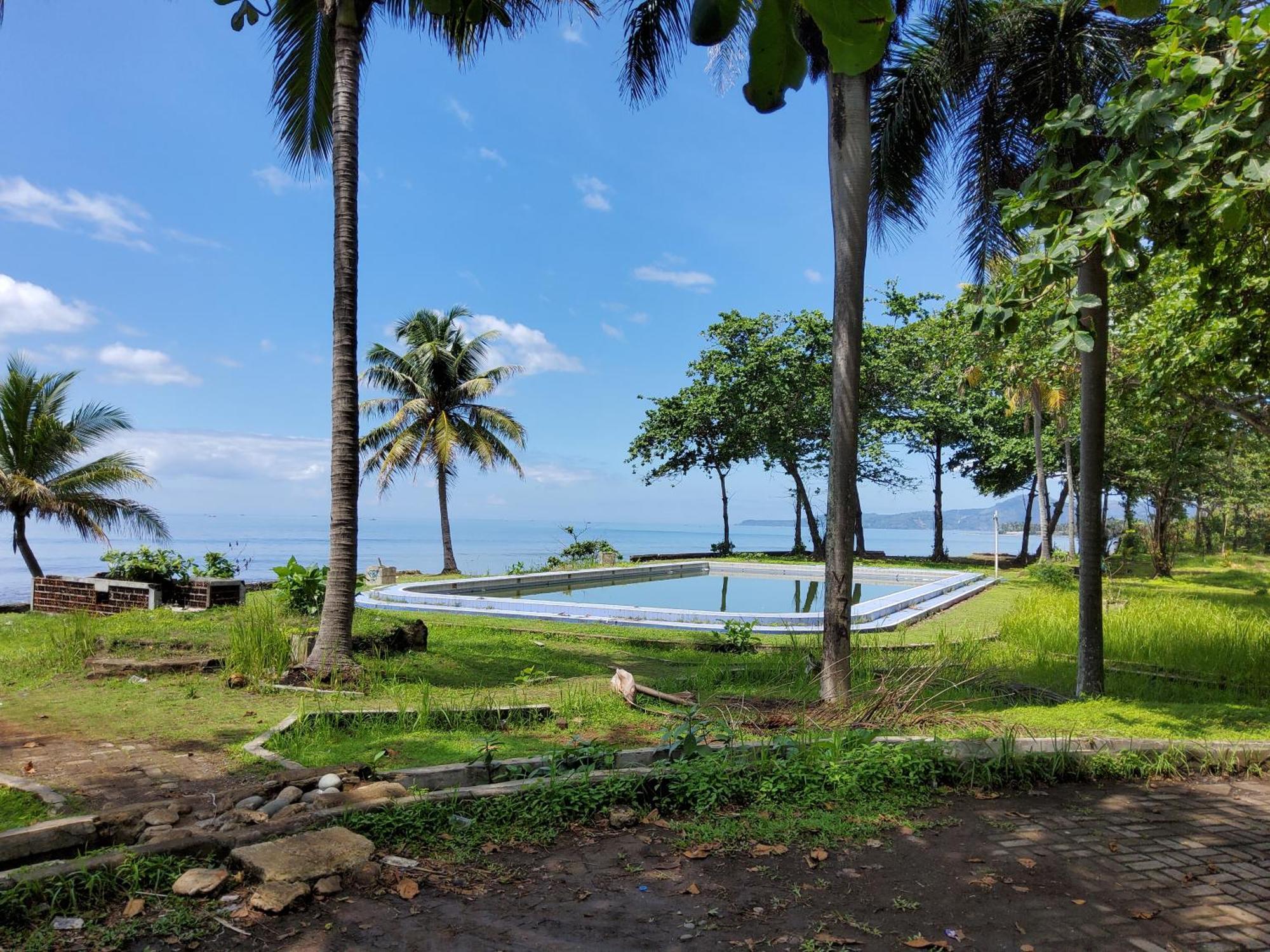 Hotel Kumala Samudra Cikakak Exterior foto